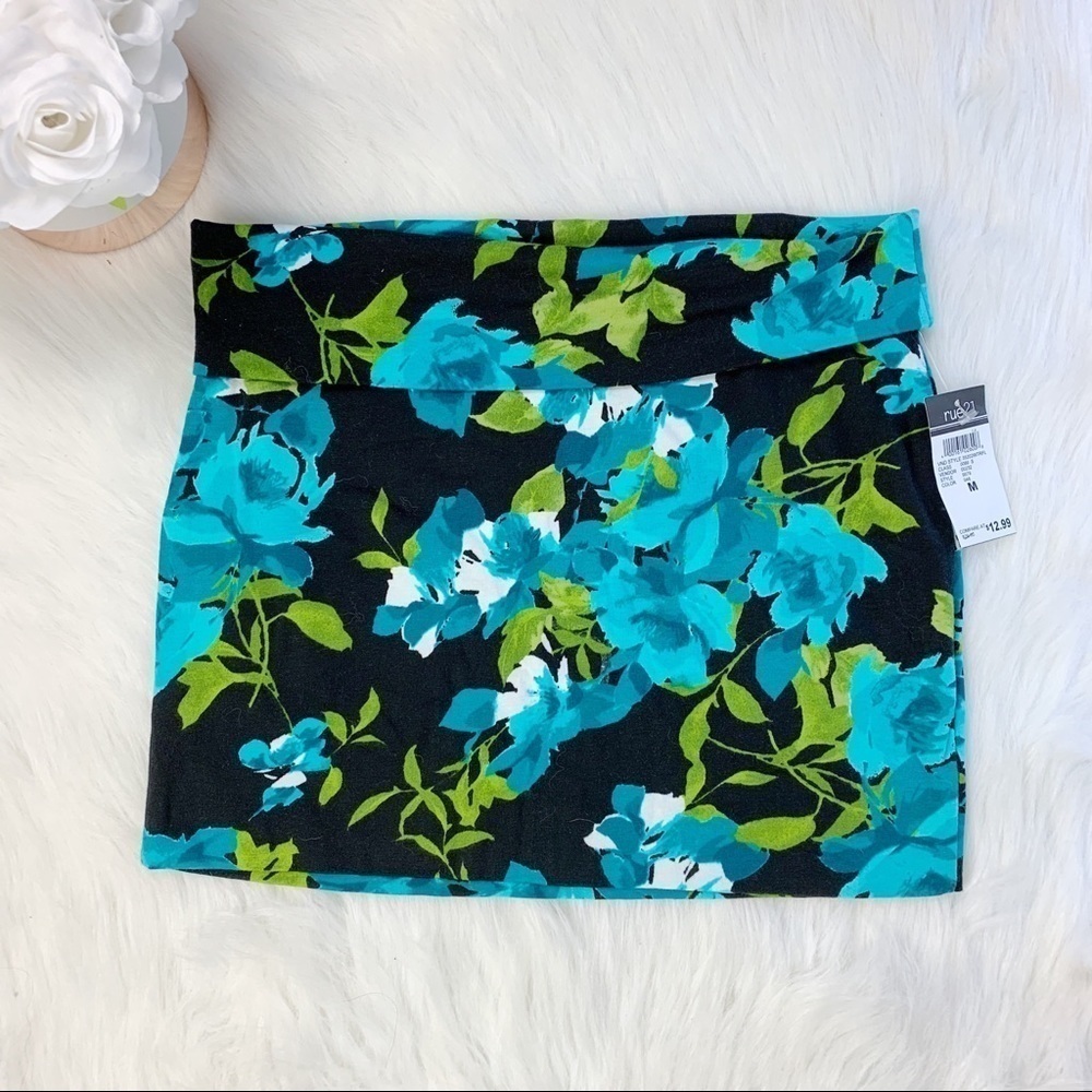 Rue 21 Blue & Black Floral Mini Skirt